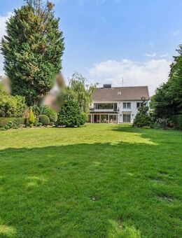 Freistehendes Haus mit großem Grundstück in bester Lage von Moers - Moers