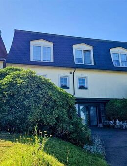 Exklusive Villa mit ca. 300 m², Sauna & Pool - Frankenberg (Sachsen)