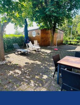 Solides Wohnhaus mit Gastronomiebereich - Singen (Hohentwiel)