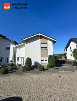 "Ihr neues Zuhause zum Wohlfühlen - Doppelhaushälfte mit Herz" - Nörtershausen