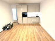 ***Topsaniert***3-Zimmer-Wohnung in Schwabing-West gegenüber Olympiapark mit EBK, auch WG-geeignet - München