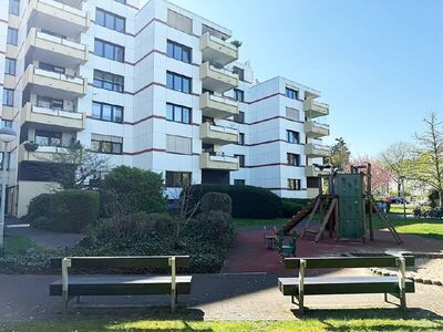 Frisch renovierte 3-Zimmer-Wohnung mit Loggia in Bonn-Castell, unweit der Rheinpromenade