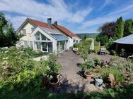 Charmantes Haus mit außergewöhnlichem großem Garten in Top Aussichtslage - Winterbach (Baden-Württemberg)