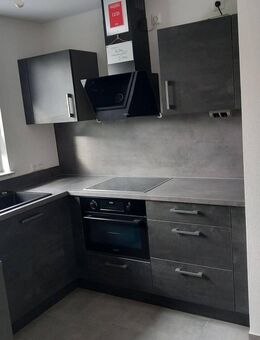 Helle 3-Zimmer-Wohnung im 2 Obergeschoss mit Balkon - Kenzingen