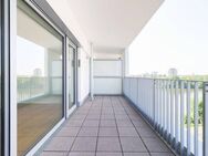 Großzügige Etagenwohnung mit zwei Balkonen, moderner Einbauküche und Tageslichtbad - Frankfurt (Main)
