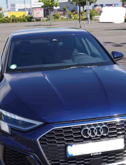 Audi A3 Limousine Interieur S Line, S-Line Ablagepaket Baujahr 06/2022 zu verkaufen 32.999,00 Euro brutto VB - Köln