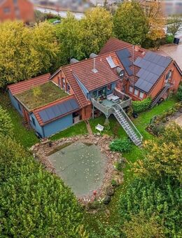 Wohnen und Arbeiten unter einem Dach - Modernes Praxisgebäude mit Wohneinheit in Bad Segeberg - Bad Segeberg