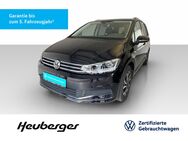 VW Touran, 1.5 TSI, Jahr 2023 - Bernbeuren