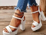 Schöne Damenschuhe - Köln