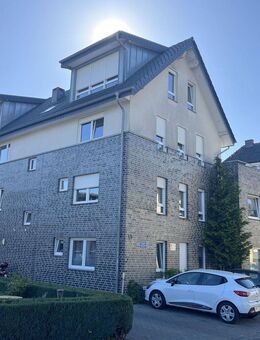 =HOLLAND IMMOCENTER= Z U V E R M I E T E N: 2-Zimmer-Wohnung mit Balkon in Gronau - Gronau (Westfalen)