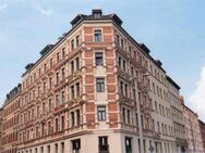 SCHÖNE 4 RAUMWOHNUNG ~ STUCK ~ GROSSE DUSCHE ~ GROSSER BALKON ~ AUFZUG - Leipzig