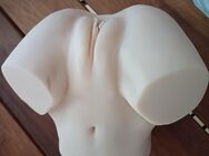 MASTUBATOR * VAGINA UND HINTERN OFFEN * LÄNGE 18 CM * BREITE 22 CM - Korschenbroich