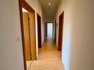 Charmante 3-Zimmer-Dachgeschosswohnung in bevorzugter Lage nahe Klinikum Plauen - Plauen