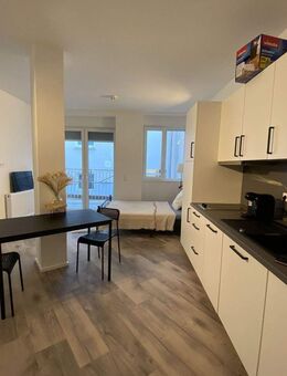 Mitten in STUTTGART ! Wunderschöne vollmöbilierte Studioapartments zur Miete - Stuttgart