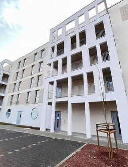 DIE 1. KALTMIETE IST FREI! - schöne 3 Zimmerwohnung am Kurpark - Villingen-Schwenningen