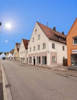 Mehrfamilienhaus mit 5 Wohneinheiten und Gewerbeeinheit in zentraler Lage von Höchstädt a. d. Donau - Höchstädt (Donau) Zentrum