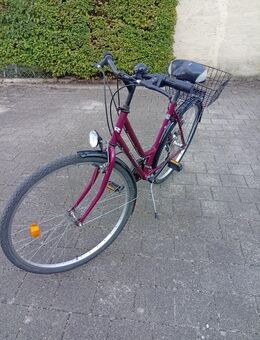 Damen Rad - 28 Zoll, 18 Gang Kettenschaltung - Radolfzell (Bodensee) Zentrum