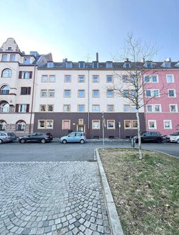 Gepflegte 2 Zimmer Etagenwohnung mit neuer Küche in gefragter Lage - Nürnberg