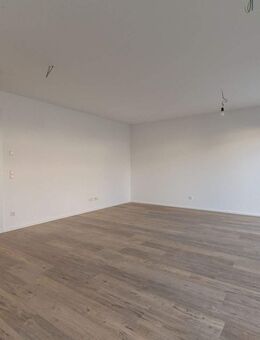 NEUBAU - 3 Zimmer Erdgeschoss Wohnung zu vermieten! - Sindelfingen