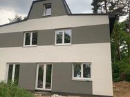 Preiswerte 5-Raum-Doppelhaushälfte mit luxuriöser Innenausstattung in Blankenfelde-Mahlow - Blankenfelde-Mahlow