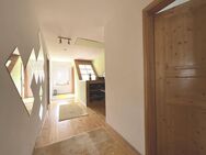 Großzügiges Einfamilienhaus mit Einliegerwohnung, PV-Anlage und Garten in Bad Hersfeld - Bad Hersfeld