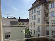 Großzügige 3 Zimmerwohnung im Herzen von Stuttgart - Stuttgart