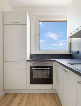Modern & hochwertig: Sanierte 2-Zimmer-Wohnung im Herzen von Spandau - Berlin