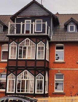 Mehrfamilienhaus mit Balkonen, Doppelgarage, Pkw-Stellplätzen & Garten - Blankenburg (Harz)