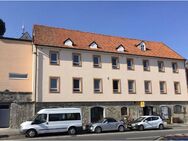 Top ausgestattete 2,5 ZKB mit eigener Terrasse und Wannenbad - Würzburg