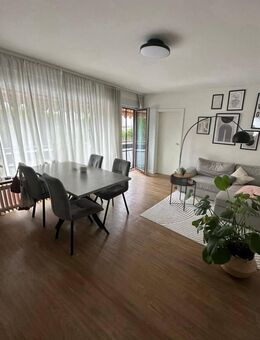 Charmante, kernsanierte 2-Zimmer-Wohnung mit Balkon, Garage und hochwertiger Ausstattung - Rödermark