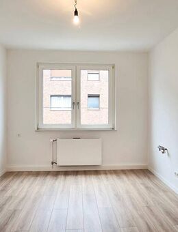 Frisch renovierte helle Wohnung in Bochum Wattenscheid - Bochum