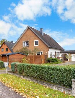 Langwedel - Förth | Zwei großzügige Wohnhäuser auf 2.428 m² Traumgrundstück - Langwedel (Niedersachsen)