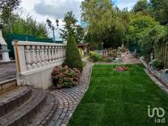 Doppelhaushälfte im Stadtzentrum mit einem schönen Garten von über 400?m² und 180?m² effektiver Nutzfläche - Düsseldorf