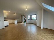 **ERSTBEZUG NACH MODERNISIERUNG** 4-Raum Wohnung mit Balkon und EBK in Radebeul - Radebeul