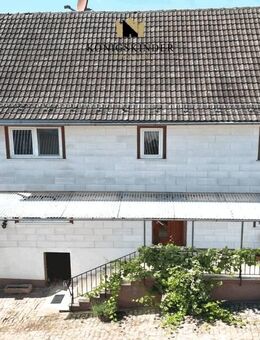 Dreiseitenhof, ehemalige Pferdezucht mit neun Boxen und gr. Scheune/Heuböden, Wohnhaus/Doppel-Garage - Lützelbach