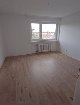 Helle 3-Zimmer-Wohnung in Iserlohn mit Balkon und Blick ins Grüne - Iserlohn