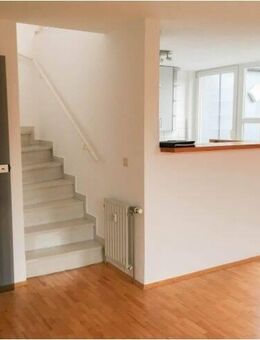 ++SIE SUCHEN ETWAS NEUES?++ Gemütliche Maisonette-Wohnung mit Balkon in Vellmar wartet auf Sie! - Vellmar