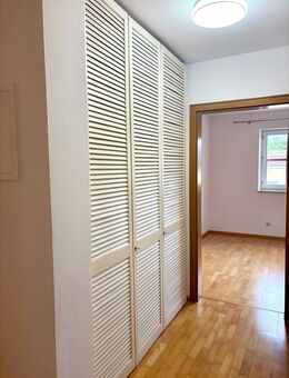 Helle 3-Zimmer-Wohnung mit Balkon, Einbauküche und Parkplatz! - Passau