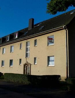 **Gut geschnittene, sanierte & renovierte 2-Zimmer-Wohnung im schönen Wedau!** - Duisburg