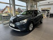 Renault Captur, E-TECH PLUG-in 160 BUSINESS EDITION, Jahr 2022 - Radeberg