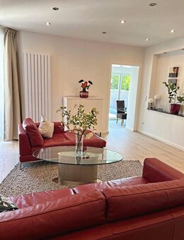 Kernsanierte 5-Zimmer-Wohnung mit Dachterrasse Ecke Schadowstraße / Grafenberger Allee - Düsseldorf