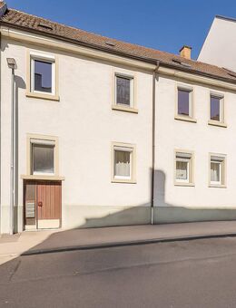 Investmentchance in Ludwigsburg-Innenstadt | MFH mit 3 Einheiten + Ausbauoption auf 5 Wohnungen - Ludwigsburg