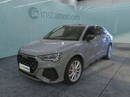 Audi RSQ3, Sportback TFSI Q UPE91 LM20 SONOS, Jahr 2024 - München