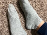 Getragen socken/ - Hagen (Stadt der FernUniversität)