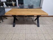 Jetzt Neu Baumkantentisch in 180x100 für nur 669 Euro - Barßel
