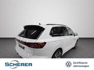 VW Touareg, 3.0 TDI, Jahr 2023 - Wiesbaden