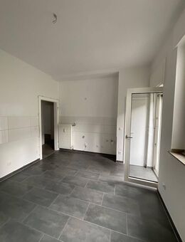 Zentrale 2-Zimmer Wohnung mit Balkon.. - Oberhausen