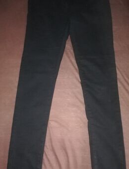 schwarze High Rise Jeggings für schlanke Beine - Wernigerode Zentrum