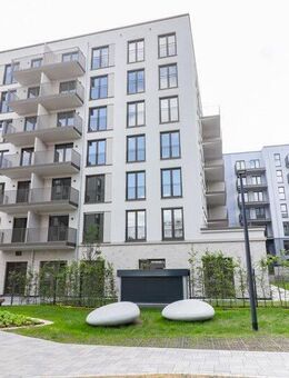 Wohngenuss auf höchstem Niveau - Karo & Gold - Großzügige 3-Zi.-Wohnung in Erstbezug - Frankfurt (Main)