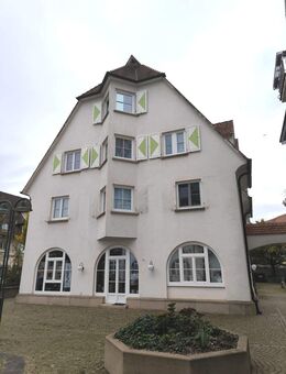 Gepflegte 3,5-Zimmer-Wohnung mit Außenstellplatz & Balkon - Hüfingen